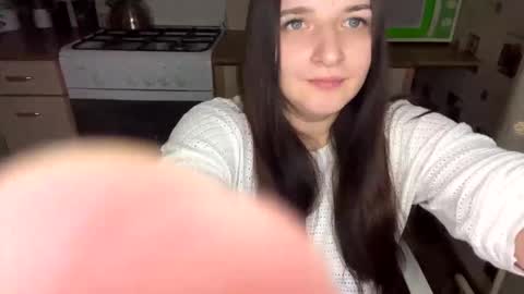 Snapshot of good_girl_24 chatting on 6, 6, 2026 good_girl_24 online show from 6, 6, 2026