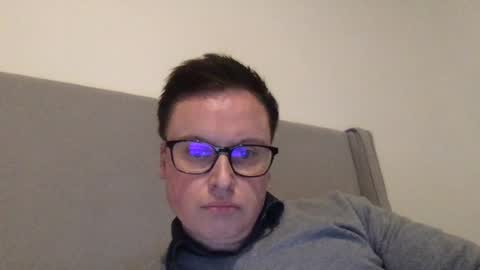 goodlookingguy558000 online show from 28, 7, 2026