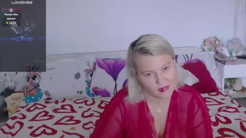 Snapshot of goodluckangel chatting on 13, 10, 2025 Elysa online show from 13, 10, 2025