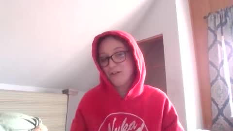 gooeypixie online show from 10, 2, 2026