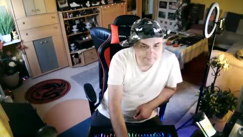 Snapshot of google5001 chatting on 25, 9, 2025 google5001 online show from 25, 9, 2025