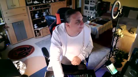 Snapshot of google5001 chatting on 5, 10, 2025 google5001 online show from 5, 10, 2025