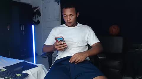 Snapshot of goos_cum chatting on 14, 1, 2025 Goos online show from 14, 1, 2025