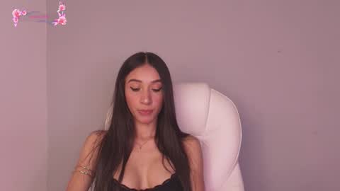 Snapshot of gorgeous_brunette chatting on 29, 6, 2026 Rose online show from 29, 6, 2026