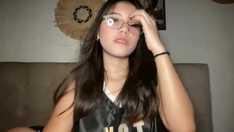 Snapshot of gorgeous_lyn1 chatting on 30, 3, 2026 Lyn online show from 30, 3, 2026
