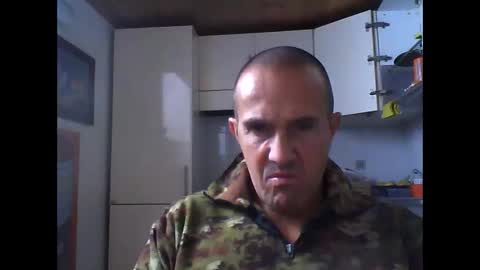 gorillonexxx online show from 5, 10, 2025