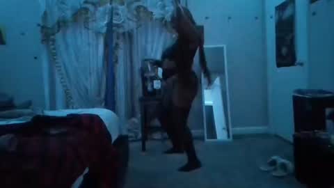 Sue Goddess online show from 26, 10, 2025