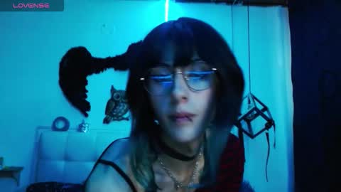 goth_minerva online show from 9, 9, 2025