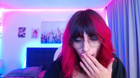 goth_minerva online show from 23, 11, 2025