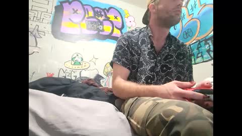 gothboityplz online show from 9, 9, 2025