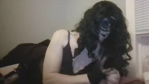 Snapshot of gothicfemboysarah chatting on 3, 3, 2026 gothicfemboysarah online show from 3, 3, 2026