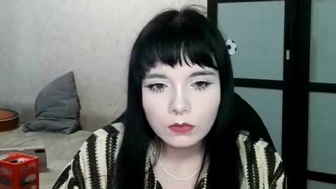 Snapshot of gothickq chatting on 18, 7, 2026 gothickq online show from 18, 7, 2026