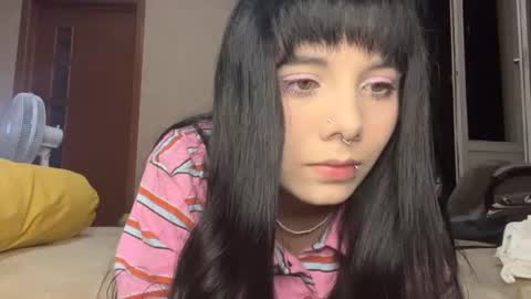 Snapshot of gothickq chatting on 27, 7, 2026 gothickq online show from 27, 7, 2026