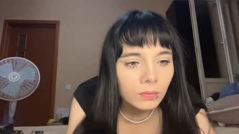 Snapshot of gothickq chatting on 28, 7, 2026 gothickq online show from 28, 7, 2026