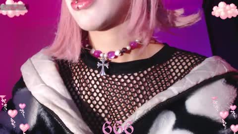 Snapshot of gothicute chatting on 2, 5, 2026 online show from 2, 5, 2026