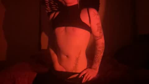 Snapshot of gothtransboy chatting on 2, 11, 2025 gothtransboy online show from 2, 11, 2025