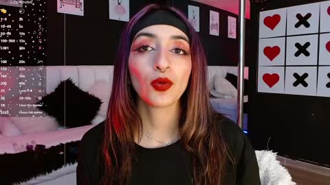 Meredith Alessandra online show from 22, 1, 2025