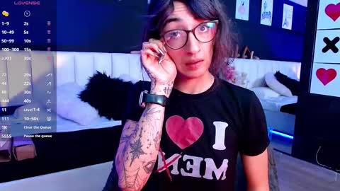 Snapshot of gotthic_met chatting on 4, 2, 2026 Meredith Alessandra online show from 4, 2, 2026