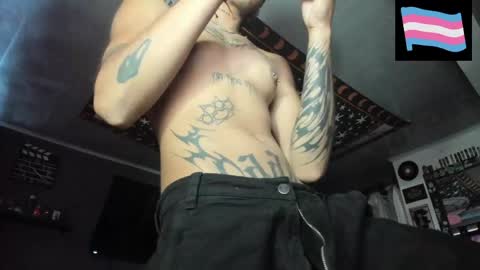 Snapshot of gowtherrrr_ chatting on 1, 6, 2026 Manolo modelo independiente online show from 1, 6, 2026