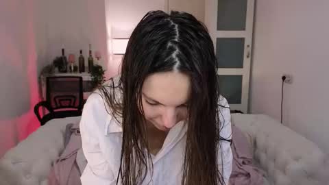grace_autumn_mood online show from 7, 11, 2025