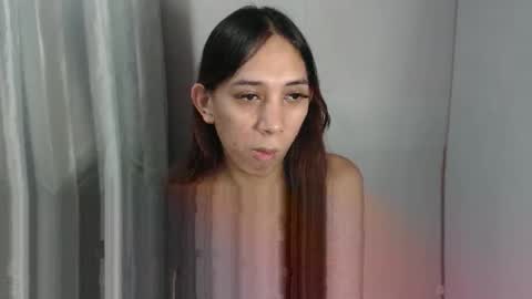 Snapshot of grace_for_youuu chatting on 22, 4, 2026 HoneyGrace online show from 22, 4, 2026