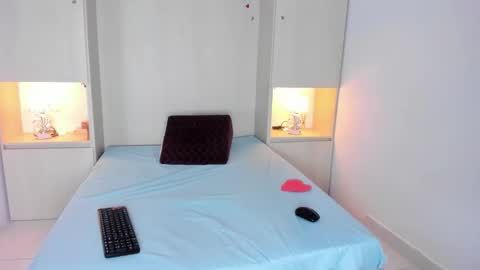 Snapshot of gracebelmont chatting on 8, 1, 2026 GRACE online show from 8, 1, 2026