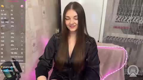 Snapshot of gracebrownnn chatting on 6, 6, 2026 Grace Brown online show from 6, 6, 2026