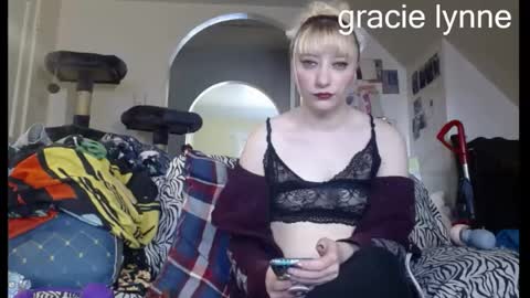 gracielynne1989 online show from 7, 5, 2026