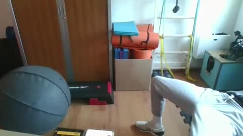 grandbi online show from 9, 2, 2026