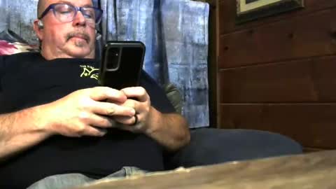 granitebuckeye1969 online show from 18, 10, 2025