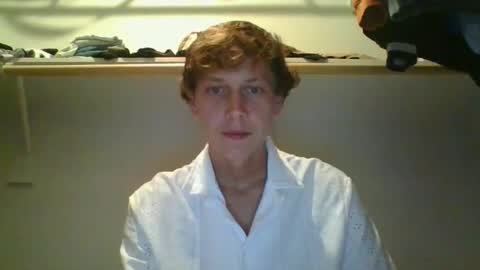 Snapshot of grateful_booty chatting on 15, 9, 2025 grateful_booty online show from 15, 9, 2025