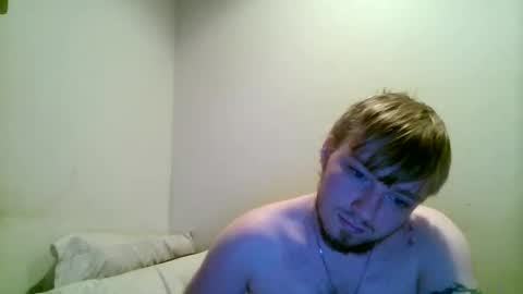 Snapshot of gravewalker22 chatting on 8, 2, 2026 gravewalker22 online show from 8, 2, 2026