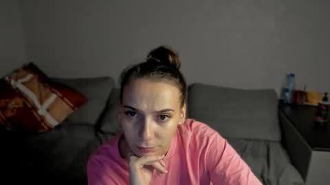 Snapshot of gravitation777 chatting on 5, 2, 2026 Anna online show from 5, 2, 2026