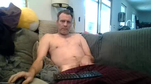 Gray lone wolf online show from 27, 11, 2025