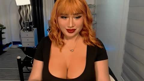 PAULATHEONE online show from 7, 10, 2025