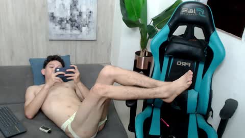 Snapshot of grecia_millercol chatting on 26, 12, 2024 grecia_millercol online show from 26, 12, 2024