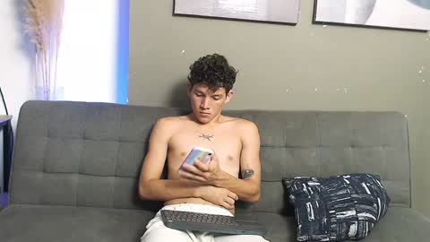 Snapshot of grecia_millercol chatting on 30, 1, 2025 grecia_millercol online show from 30, 1, 2025