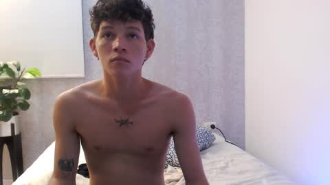 Snapshot of grecia_millercol chatting on 3, 2, 2025 grecia_millercol online show from 3, 2, 2025