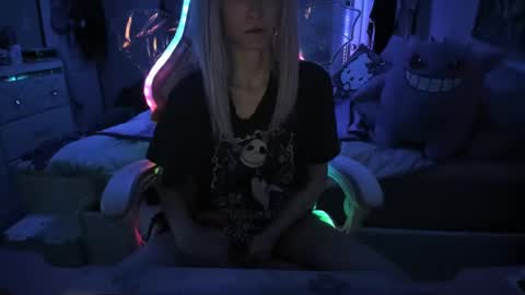 GreenEyedLovexo online show from 27, 2, 2025