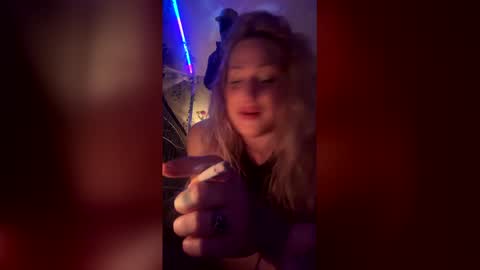 greeneyedslut13 online show from 28, 5, 2026