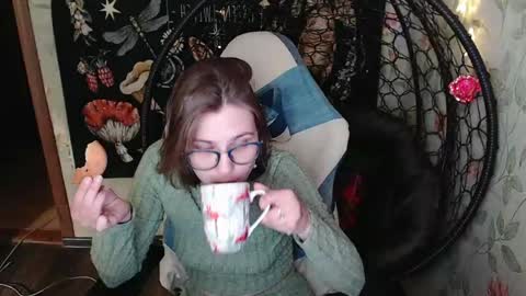 Lina online show from 28, 5, 2026