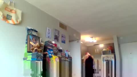 Snapshot of gregrev chatting on 27, 5, 2026 gregrev online show from 27, 5, 2026