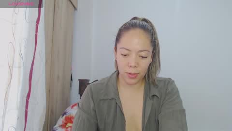 Snapshot of greicylondon chatting on 25, 12, 2024 grey online show from 25, 12, 2024