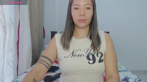Snapshot of greicylondon chatting on 28, 12, 2024 grey online show from 28, 12, 2024