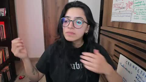 Snapshot of gretagat chatting on 21, 4, 2026 Greta online show from 21, 4, 2026