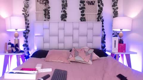 Gretel  online show from 13, 4, 2026