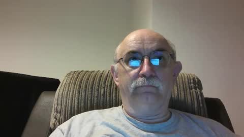 Snapshot of grey_dom chatting on 1, 10, 2025 Master Sir online show from 1, 10, 2025