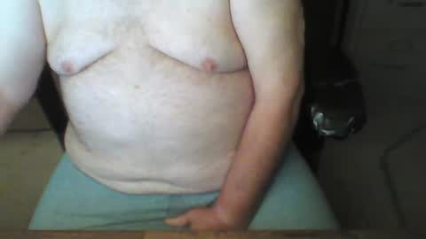 Snapshot of greyghost04 chatting on 5, 10, 2025 greyghost04 online show from 5, 10, 2025