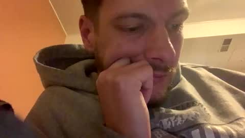 Perfectlyaveragesavage online show from 3, 3, 2026