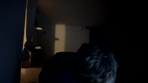 guardiannif_ online show from 31, 1, 2025